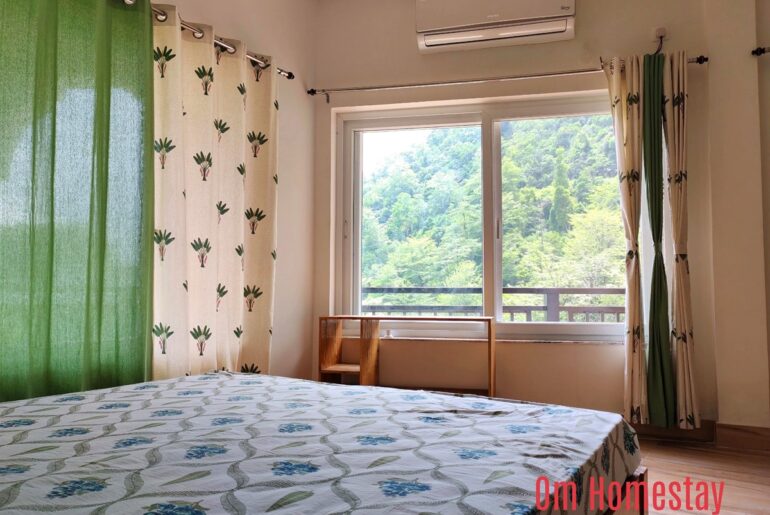 Mountain View Room Om Homestay