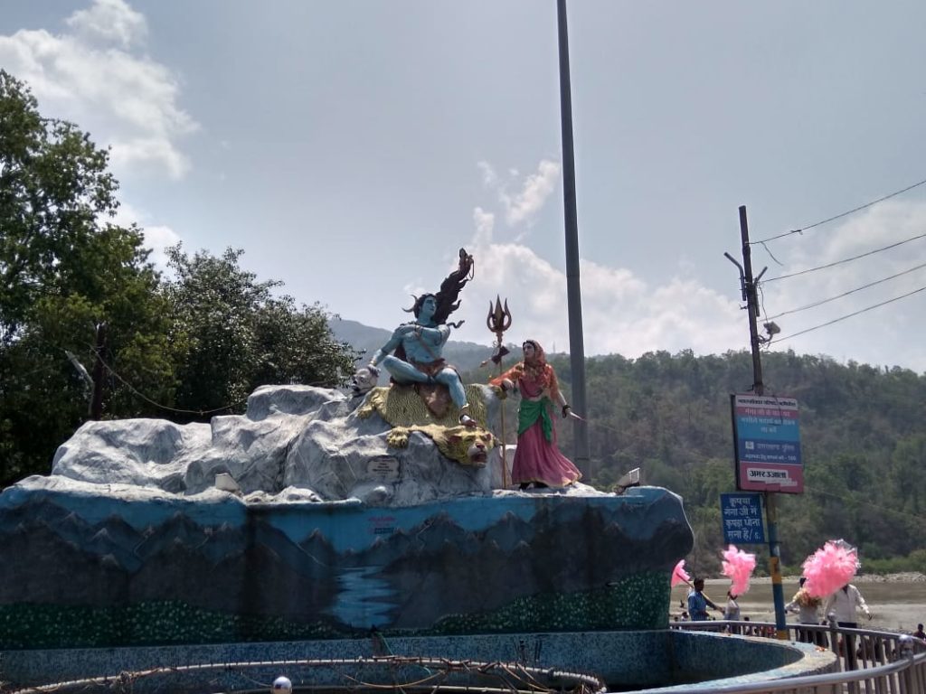 Shiva Statue at Triveni Ghat