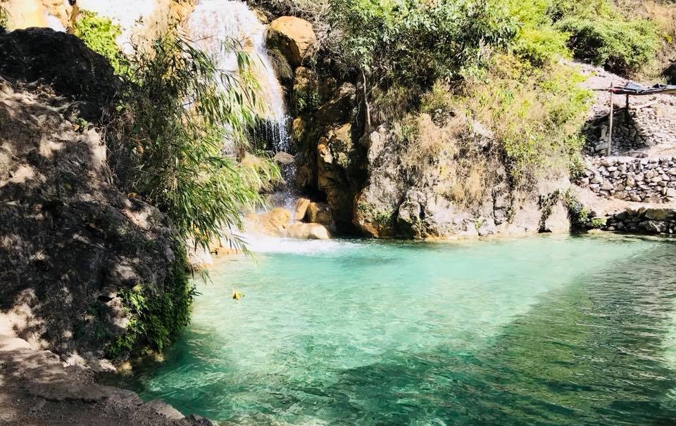 Neer Gaddu waterfalls in Rishikesh