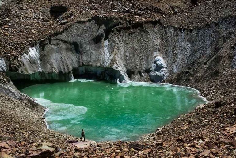Satopant Lake - Swargrohini Trek Uttarakhand
