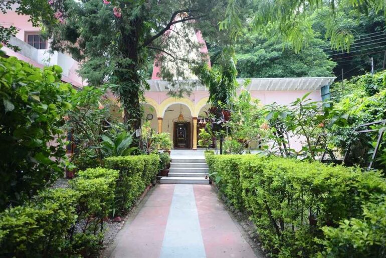 Shatrughan Temple, Rishikesh