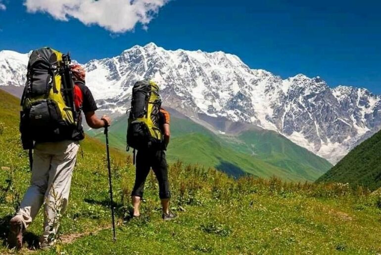 Panwali Kantha Bugyal Trek Uttarakhand