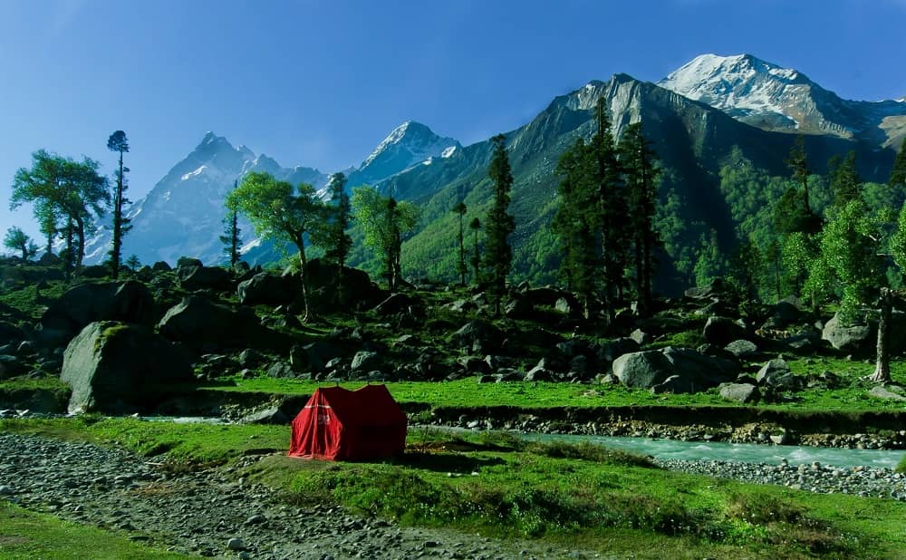 9 Best Valleys in Uttarakhand For Long Stay & Adventures