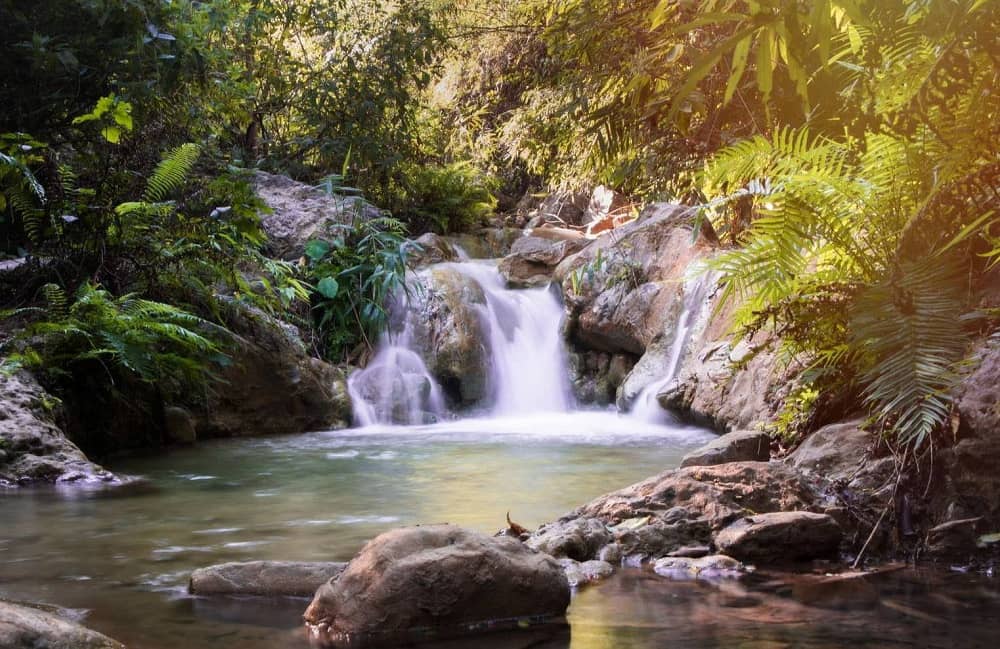 Garud Chatti Waterfall