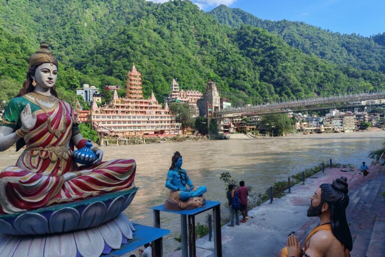 Laxman Jhula – The oldest part of Rishikesh