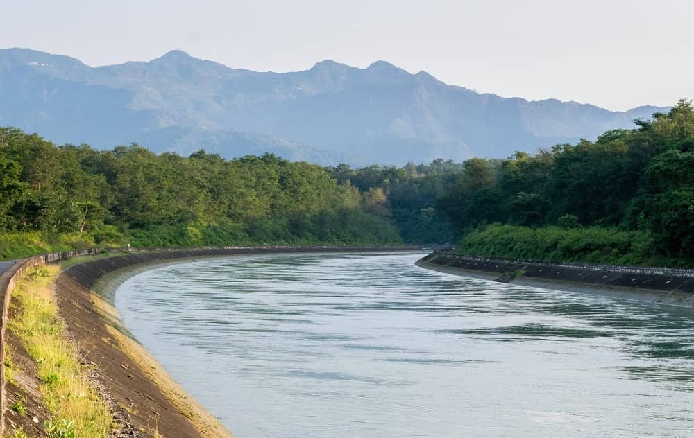 Ganga Canal On the Way