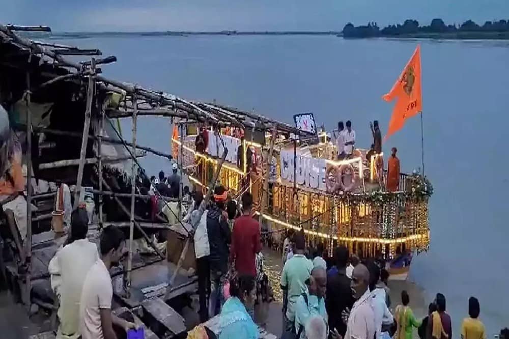 Garuda Cruise Ayodhya