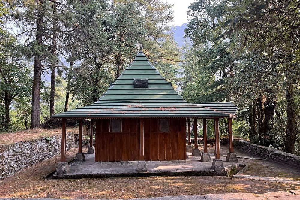 Narayana Ashram Temple