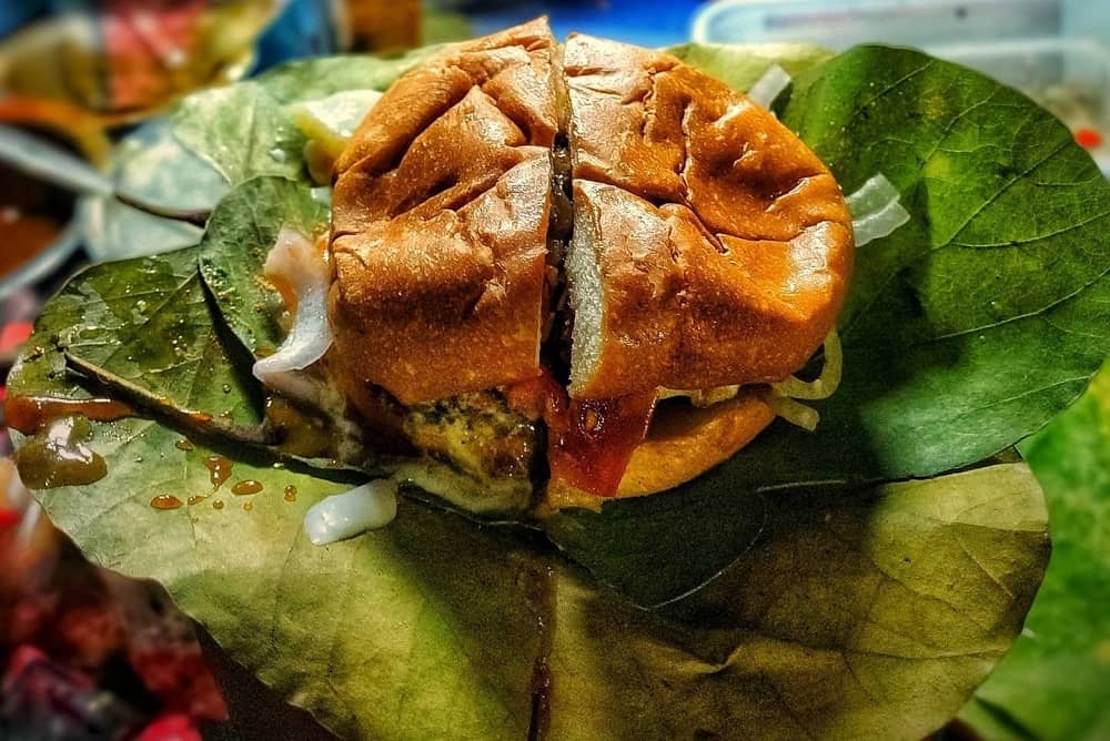 Bun Tikki Wala Dwarka Store Chowk