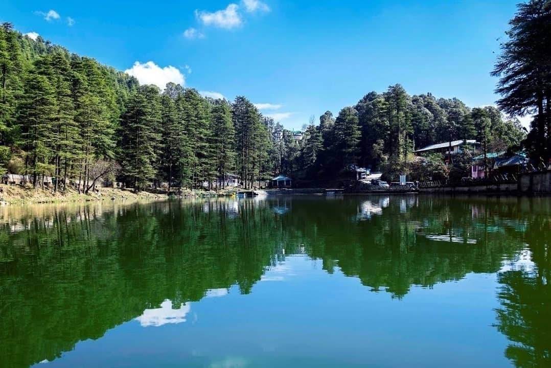 Dal Lake Mcleodganj