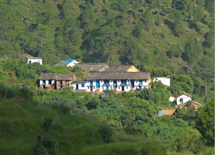 double story village house Uttarakhand