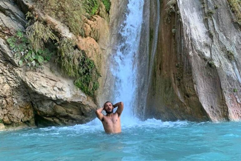 Neer Waterfalls in Rishikesh