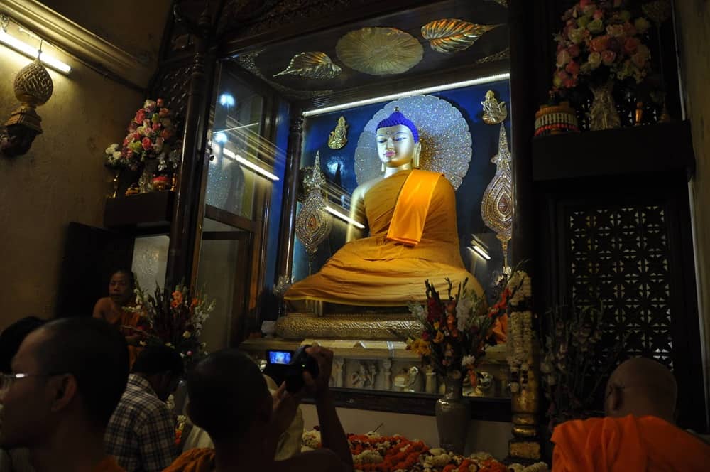 Mahabodhi Temple Buddha Statue