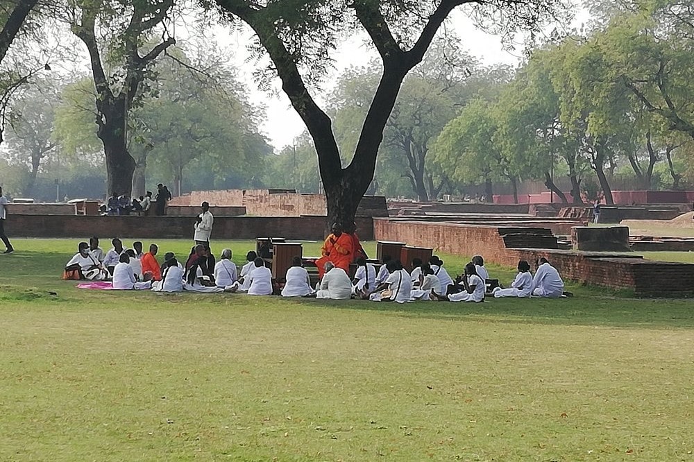 Preaching the teachings of Buddha by a monk