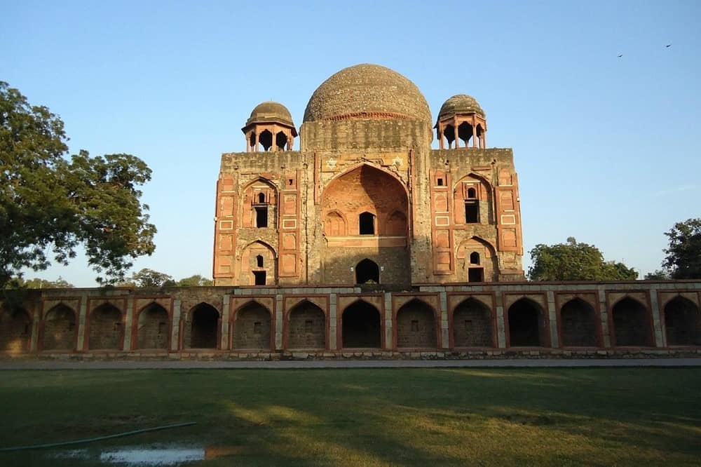 Safdarjung Tomb