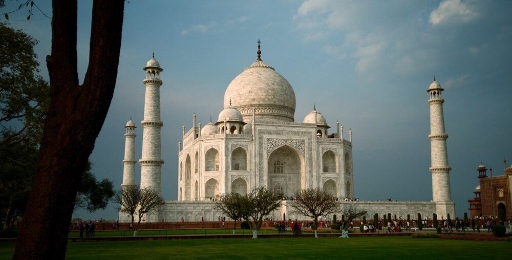 Taj Mahal Agra Facts