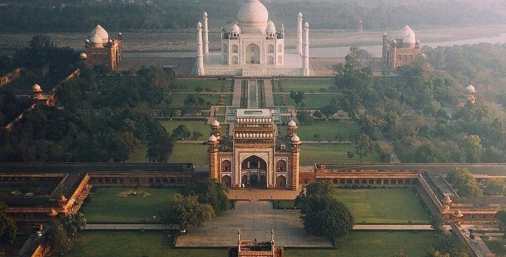 You Deserve to Visit the Taj Mahal Agra India