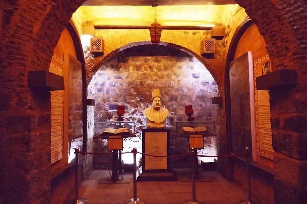 Haveli of Mirza Ghalib at Gali Qasim Jaan