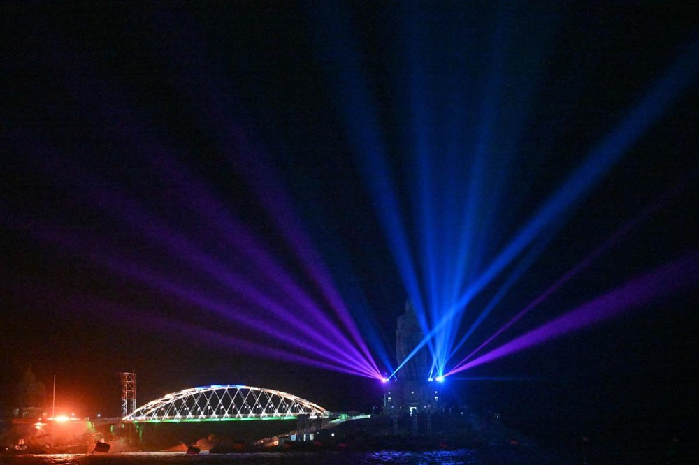 Kanyakumari Glass Bridge in the night