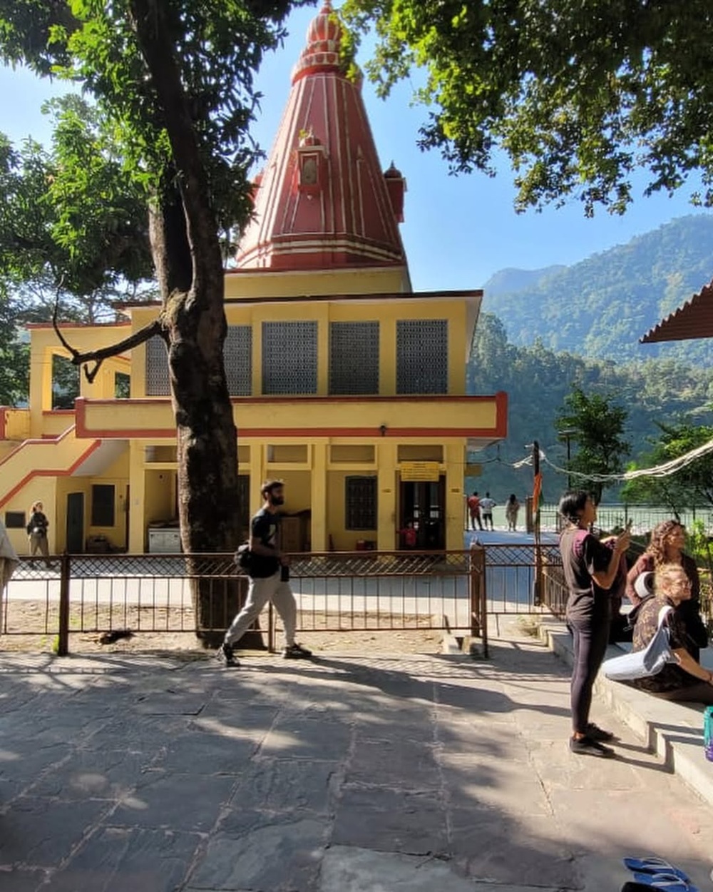Vashishta Gufa Ashram