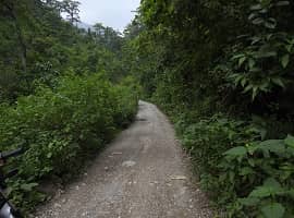 trail-to-mahadev cave