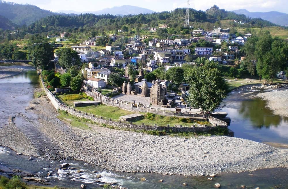 Panoramic view of Baijnath Temple, KAUSANI