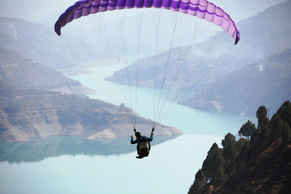 Paragliding over Tehri Lake