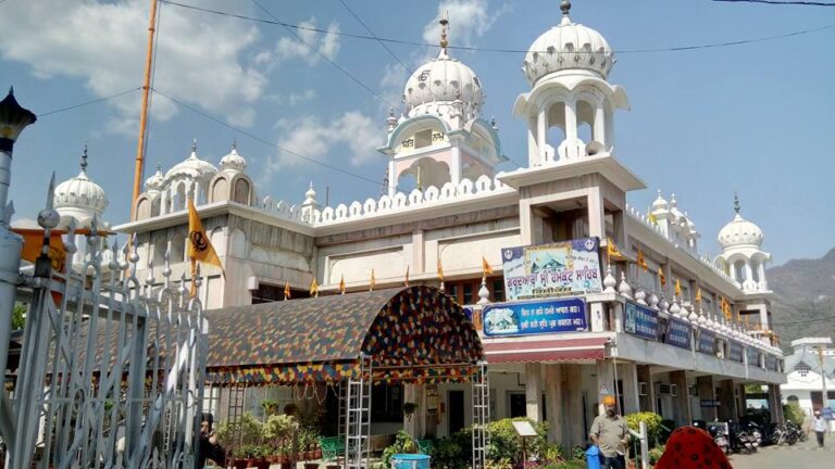 Gurudwara in Rishikesh