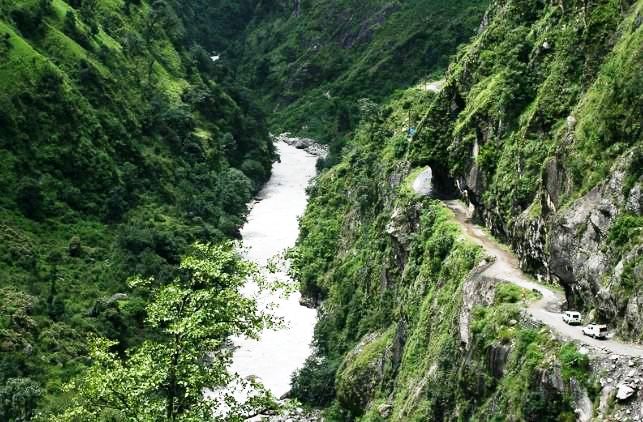 Road Connecting Dahrchula - Malpa Camp