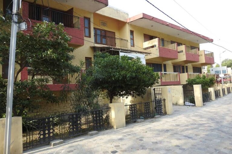 Swarg Ashram in Rishikesh