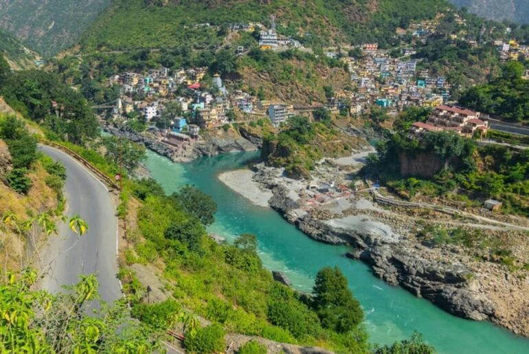 Kedarnath to Badrinath distances