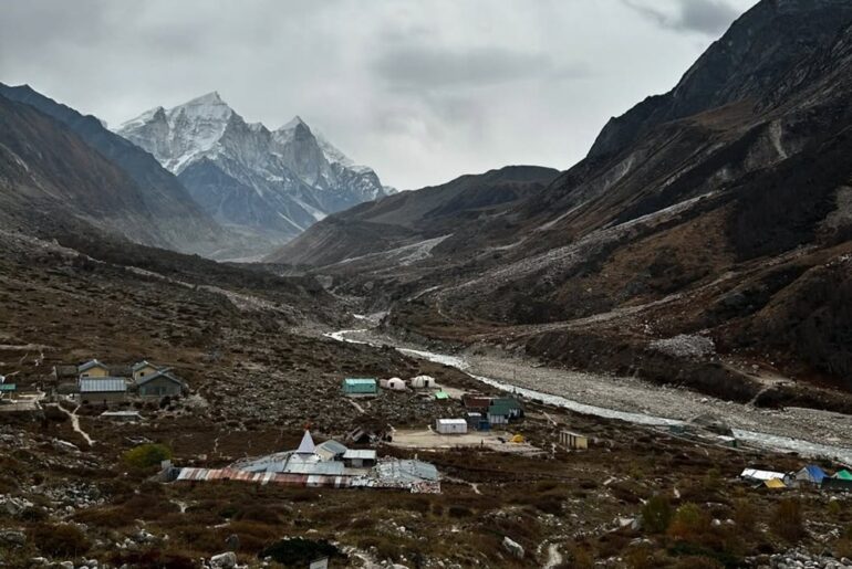 Gangotri to Gomukh Distance