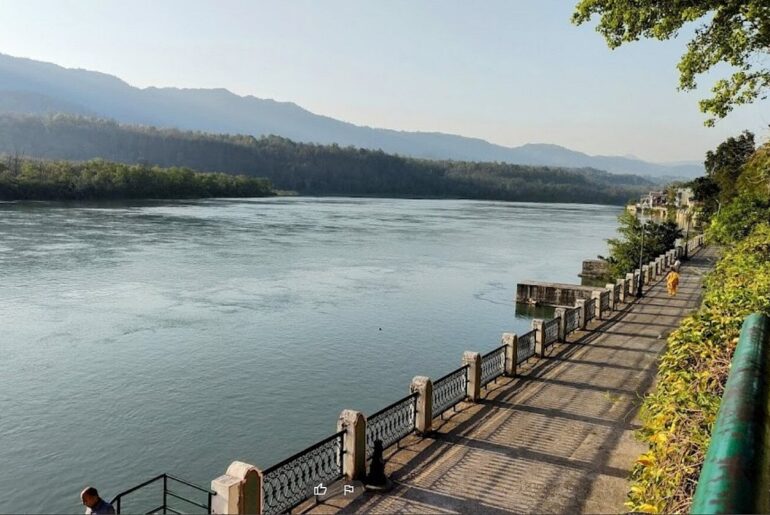 Marine Drive Aastha Path Rishikesh