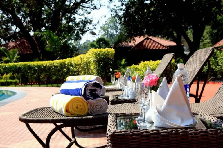 Hotels near Corbett National Park