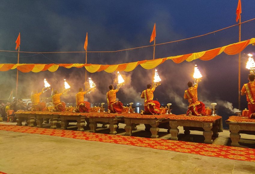 Ganga Aarti Online Booking
