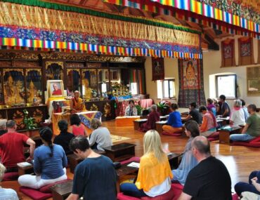 What is Vipassana Meditation Course