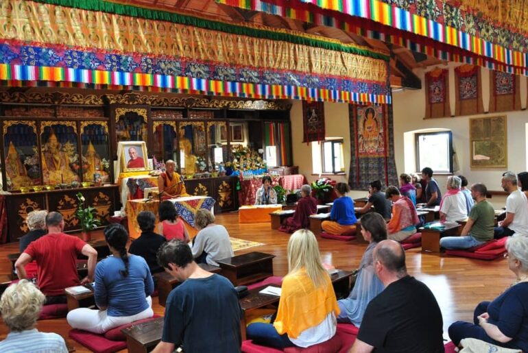 What is Vipassana Meditation Course