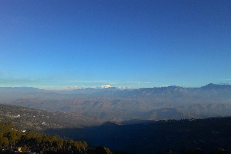 Almora to Ranikhet Distance