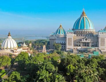 Discover Mayapur Temple in West Bengal, ISKCON Chandrodaya Mandir