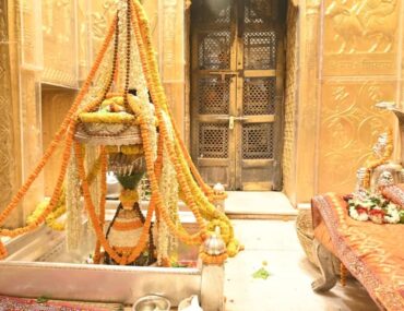 Kashi Vishwanath Mandir Timing
