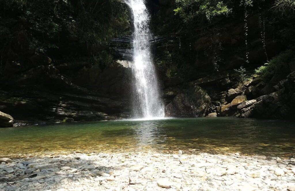 waterfalls near Nainital
