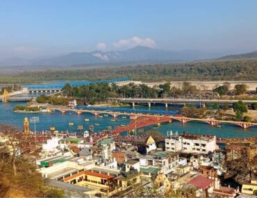 Rishikesh vs Haridwar