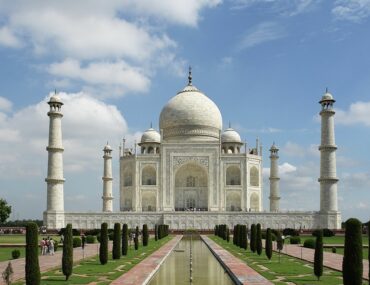 Taj Mahal Hours