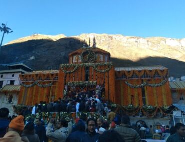 The Best month to visit Badrinath Temple