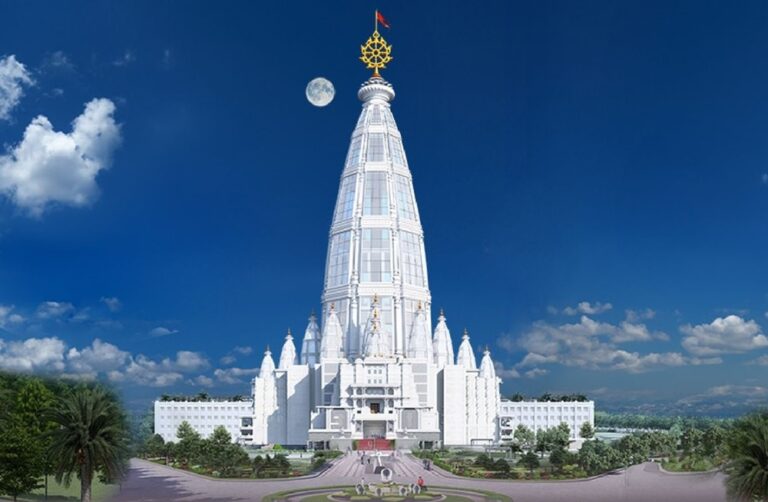 Vrindavan Chandrodaya Temple