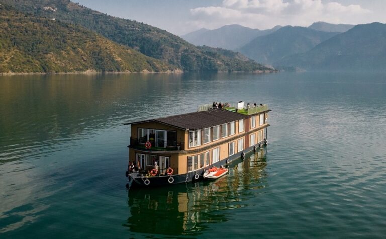 Tehri Lake Cruise