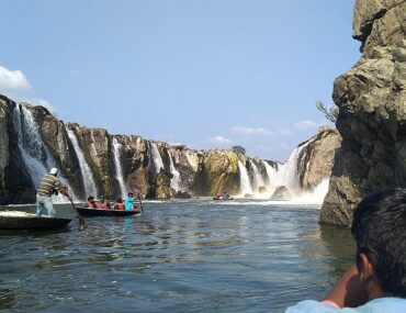 Hogenakkal Falls Bangalore