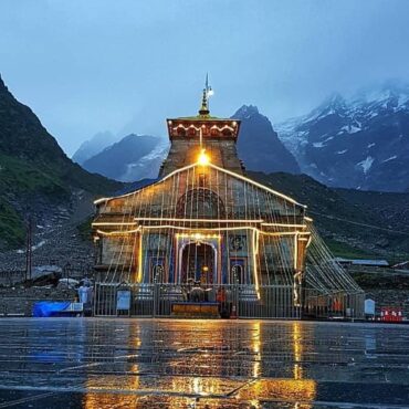 Discover Badrinath to Kedarnath distance, Route & Travel time