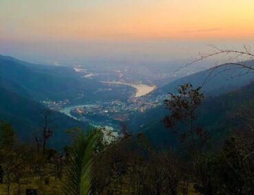 Rishikesh vs Varanasi