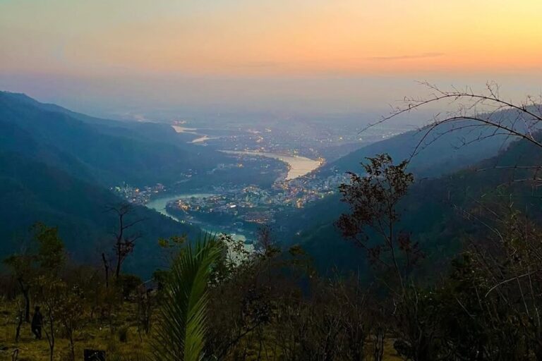 Rishikesh vs Varanasi